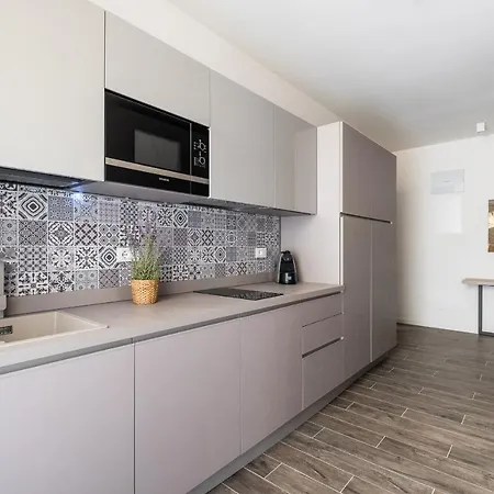 Ariosti A Un Passo Da Piazza Maggiore * Bolonya