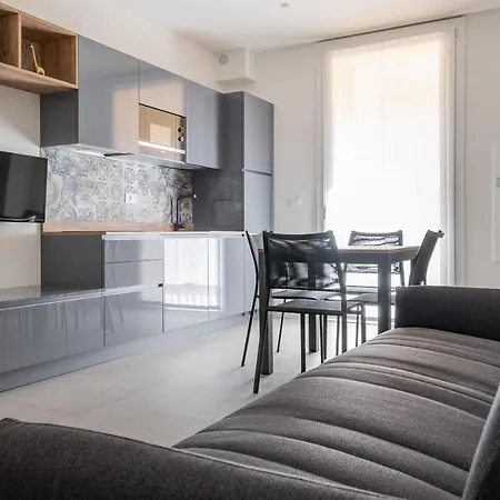 Daire Ariosti A Un Passo Da Piazza Maggiore *