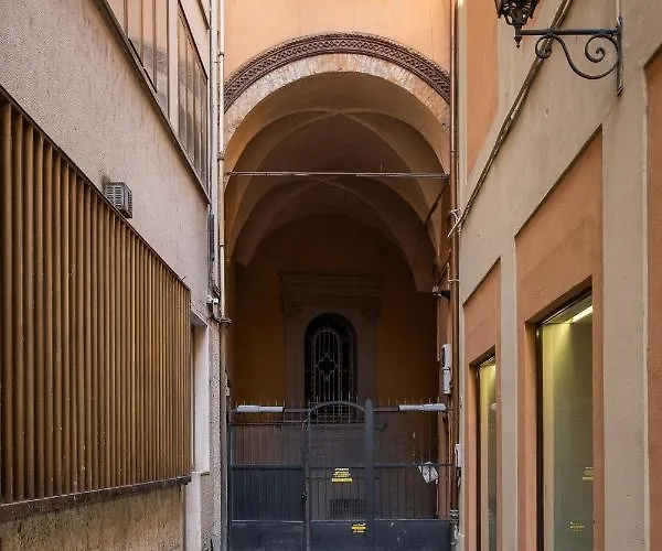 아파트 Ariosti A Un Passo Da Piazza Maggiore By Wonderful Italy